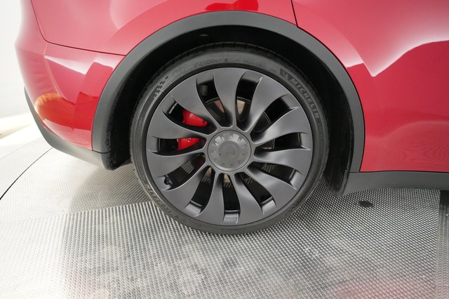 2022 Tesla Model Y — photo 15 of 23