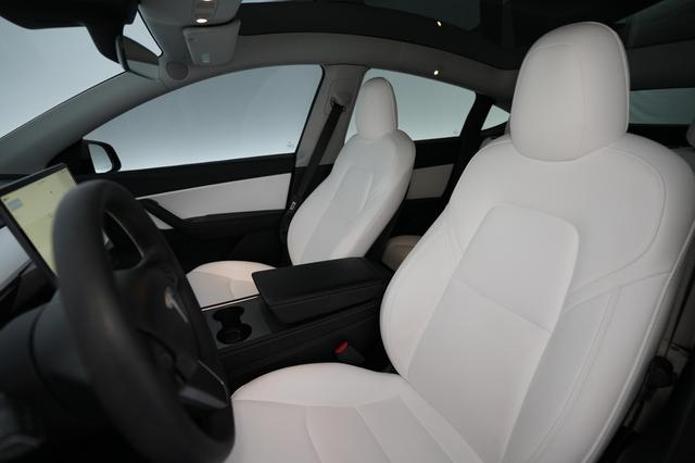 2022 Tesla Model Y — photo 3 of 23