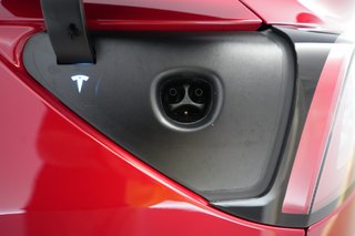 2022 Tesla Model Y — photo 8 of 23