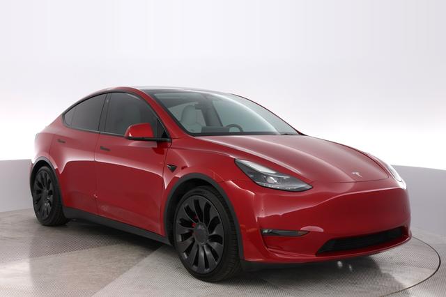 2022 Tesla Model Y — photo 10 of 23