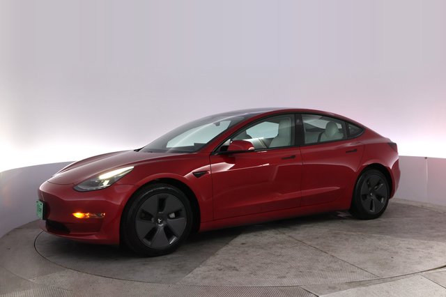 2021 Tesla Model 3 — photo 14 of 27