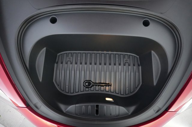 2021 Tesla Model 3 — photo 20 of 27