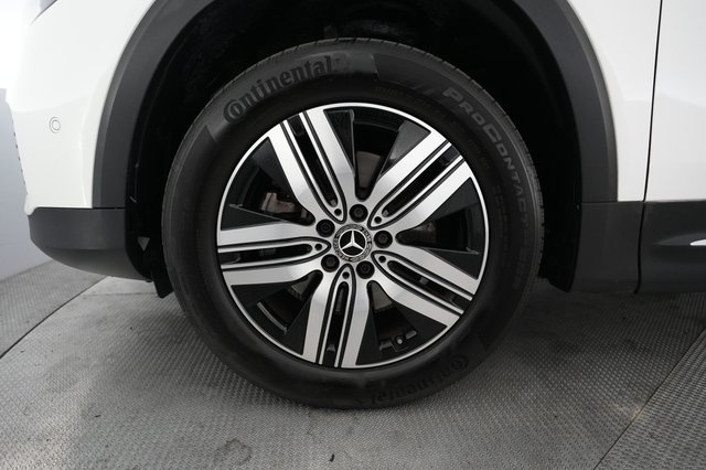 2023 Mercedes-Benz EQB — photo 16 of 24