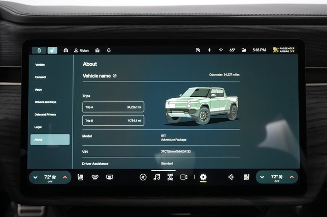 2022 Rivian R1T — photo 5 of 40
