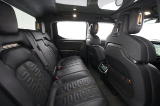 2022 Rivian R1T — photo 22 of 40