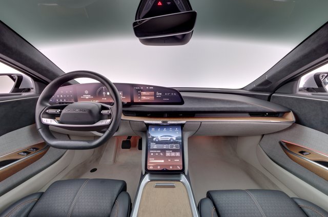 2023 Lucid Air — photo 19 of 22