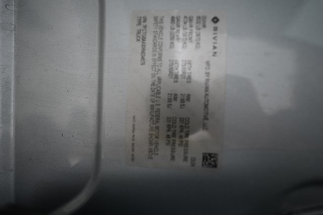 2024 Rivian R1T — photo 21 of 21