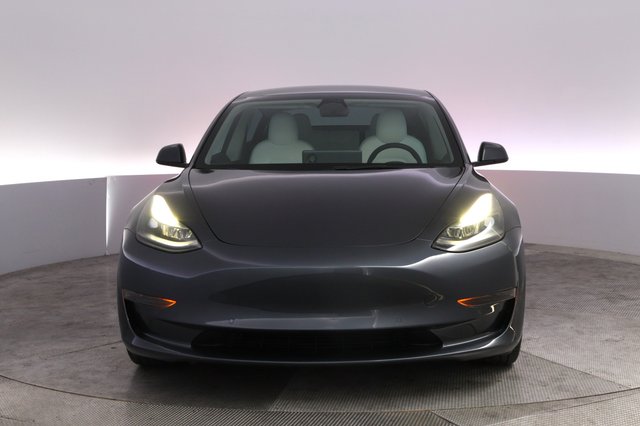 2022 Tesla Model 3 — photo 9 of 22