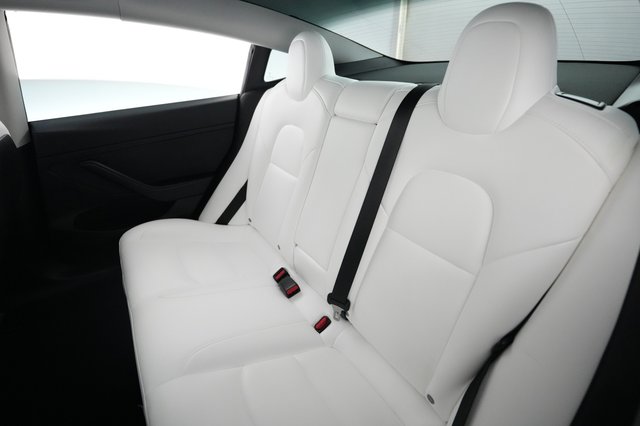2022 Tesla Model 3 — photo 19 of 22