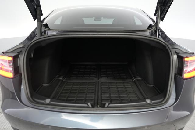 2022 Tesla Model 3 — photo 6 of 22