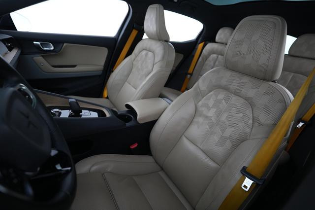 2022 Polestar 2 — photo 3 of 21