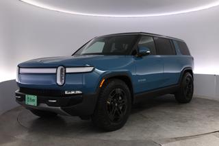 2024 Rivian R1S