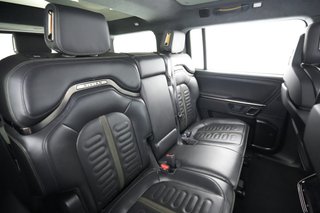 2024 Rivian R1S — photo 4 of 24