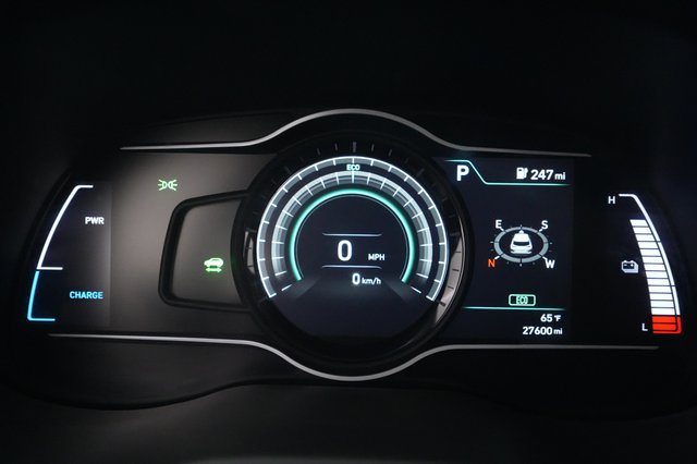 2021 Hyundai Kona Electric — photo 5 of 23