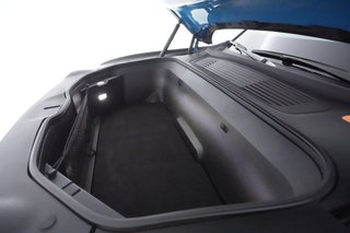 2022 Rivian R1T — photo 24 of 28