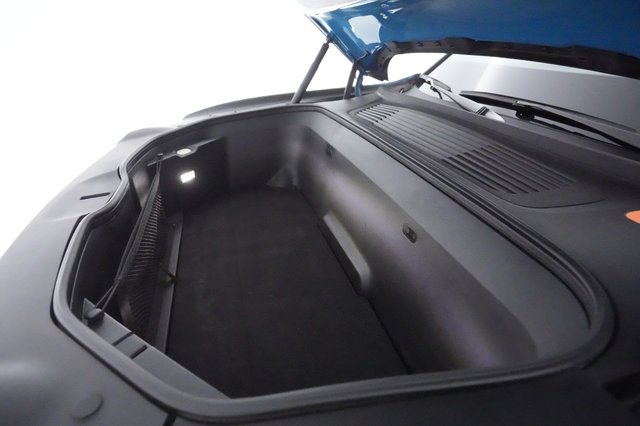 2022 Rivian R1T — photo 24 of 28