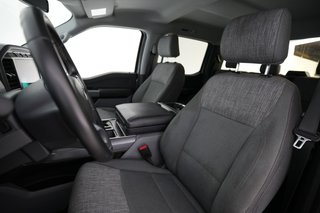 2023 Ford F-150 Lightning — photo 3 of 23
