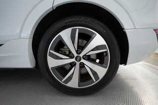 2024 Audi Q8 e-tron — photo 7 of 24