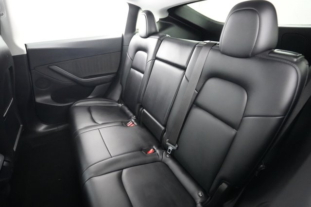2021 Tesla Model Y — photo 19 of 22