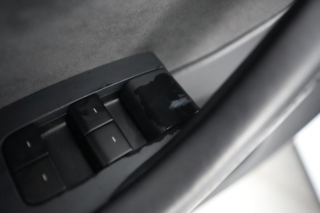 2021 Tesla Model Y — photo 21 of 22
