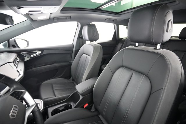 2023 Audi Q4 e-tron — photo 3 of 24