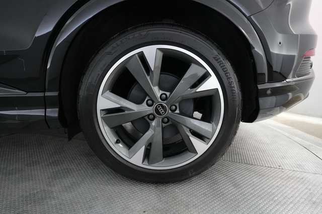2024 Audi Q4 e-tron