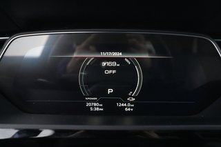 2023 Audi e-tron — photo 5 of 31