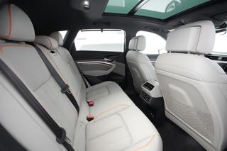 2023 Audi e-tron — photo 4 of 31