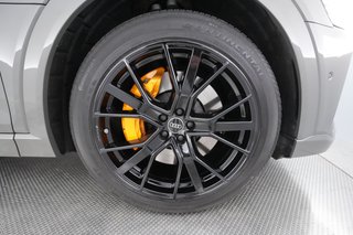 2023 Audi e-tron — photo 16 of 31