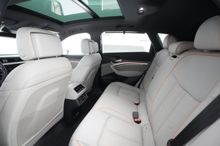 2023 Audi e-tron — photo 20 of 31