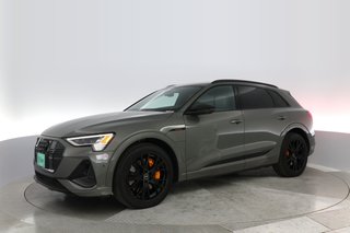 2023 Audi e-tron — photo 13 of 31