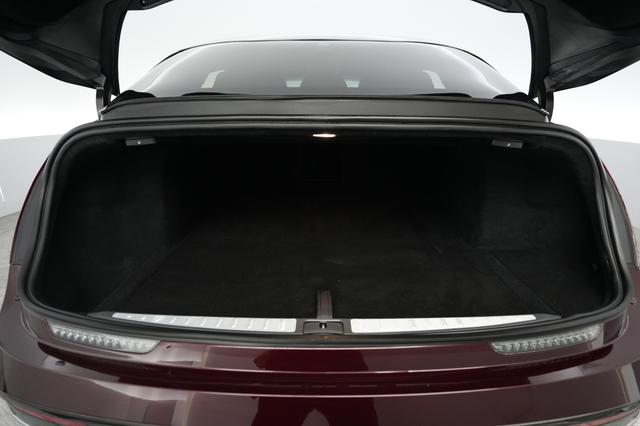 2022 Lucid Air — photo 6 of 23