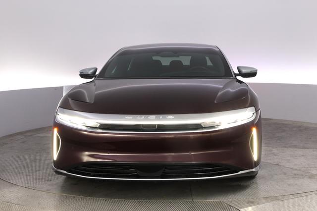 2022 Lucid Air — photo 9 of 23