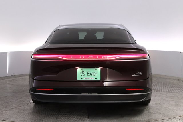 2022 Lucid Air — photo 12 of 23