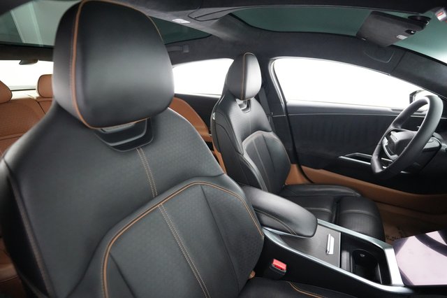 2022 Lucid Air — photo 18 of 23