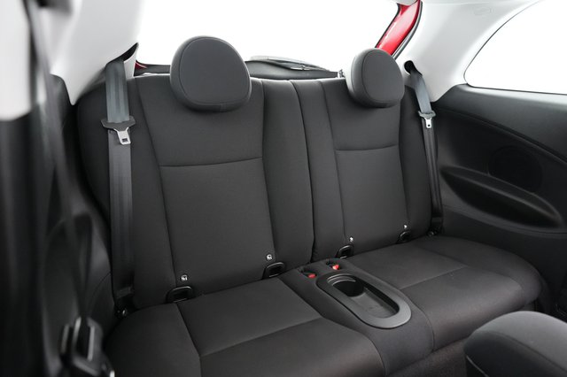 2024 Fiat 500e — photo 4 of 25