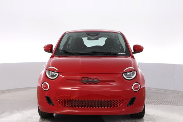 2024 Fiat 500e — photo 9 of 25