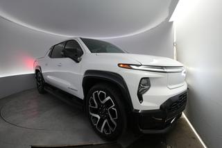 2024 Chevrolet Silverado EV
