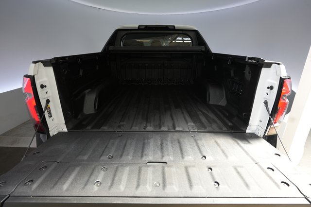 2024 Chevrolet Silverado EV — photo 6 of 15