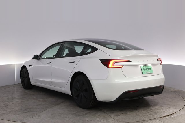 2024 Tesla Model 3 — photo 13 of 23