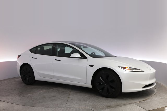 2024 Tesla Model 3 — photo 11 of 23