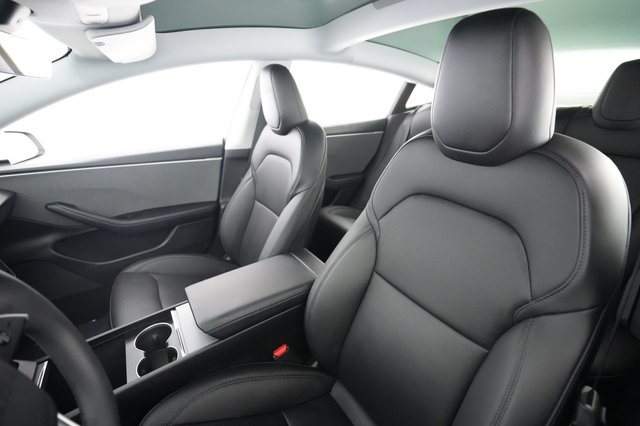 2024 Tesla Model 3 — photo 3 of 23