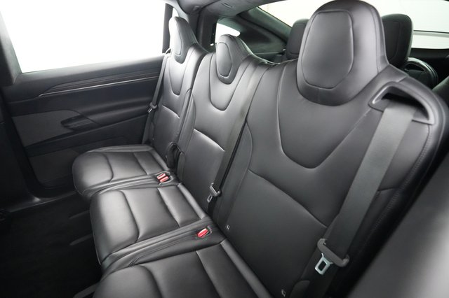 2024 Tesla Model X — photo 19 of 23