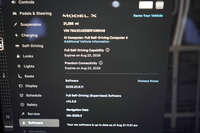 2024 Tesla Model X — photo 5 of 23