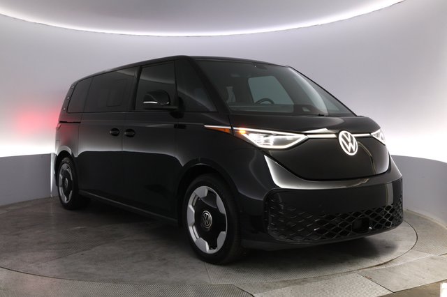 2025 Volkswagen ID.Buzz — photo 10 of 24