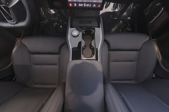 2025 Polestar 3 — photo 22 of 24