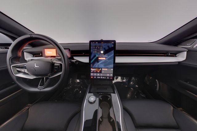 2025 Polestar 3 — photo 21 of 24