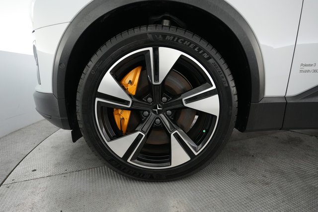2025 Polestar 3 — photo 15 of 24