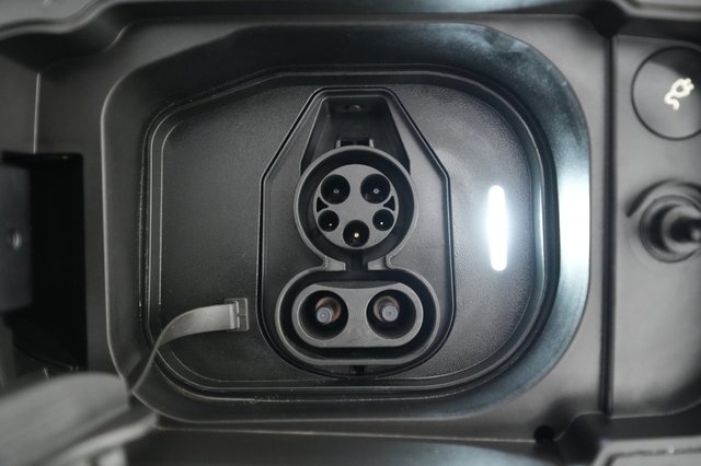 2025 Polestar 3 — photo 8 of 24