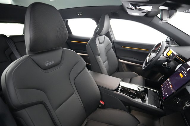 2025 Polestar 3 — photo 18 of 24